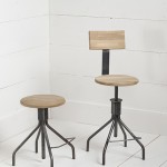 stools-naturally-aged